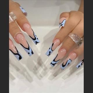 Shop nail cần tìm thợ bột hoặc nước làm full or part time