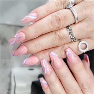 Shop nail cách Inala 45' cần thêm đồng đội lương từ $200 - 270$