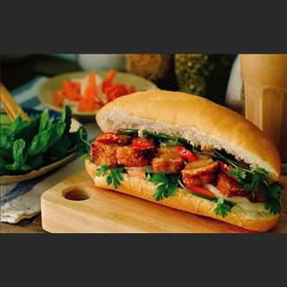 Cần tuyển nữ làm tiệm bánh mì khu vực Reservoir lương 25 / hr