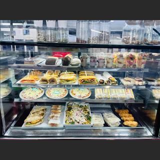 Takeaway Cafe in West Mel is looking for a sandwich hand/FOH